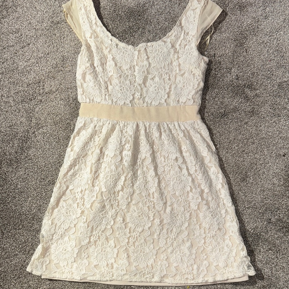 American Eagle Outfitters Lace Dress
